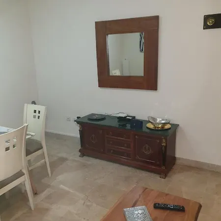 Triana Pura Esencia Апартаменты *